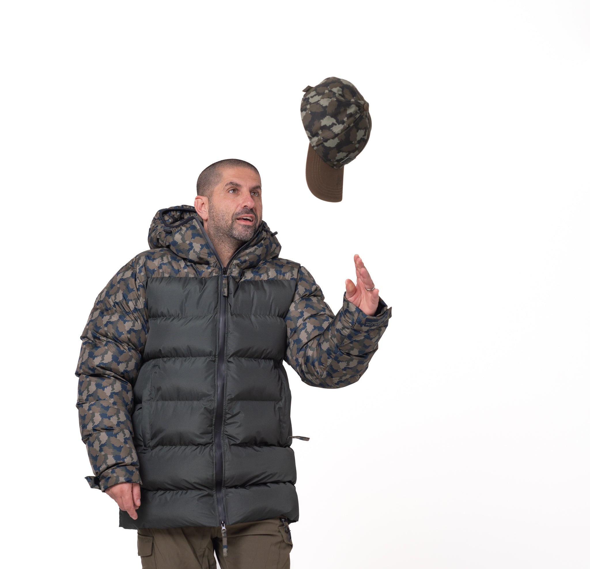 Splashleaf Camo Puffer Jacket Limited Edition Bundle