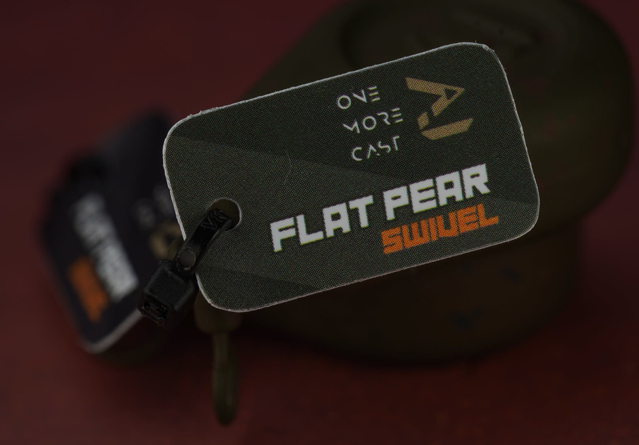 OMC One more Cast Flat Pear Swivel Leads