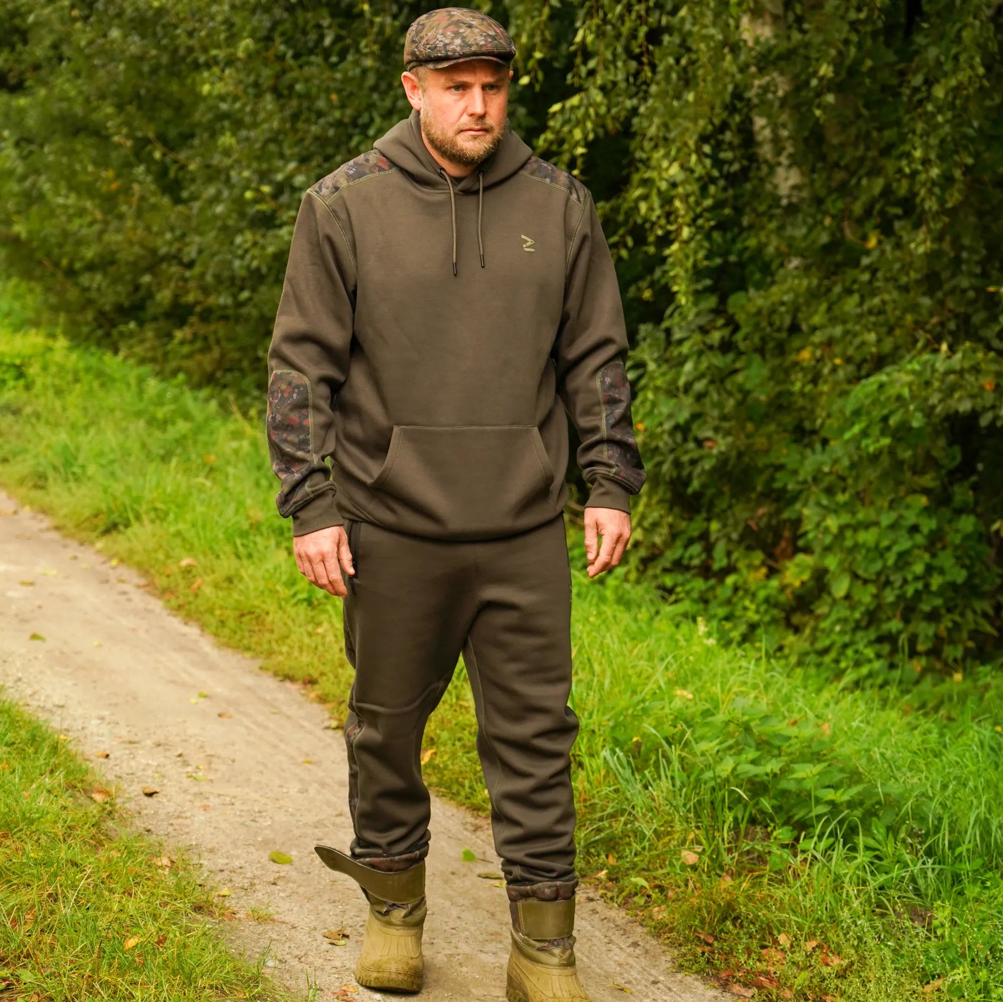 OMC One More Cast Joggers Split Splash Camo Trousers
