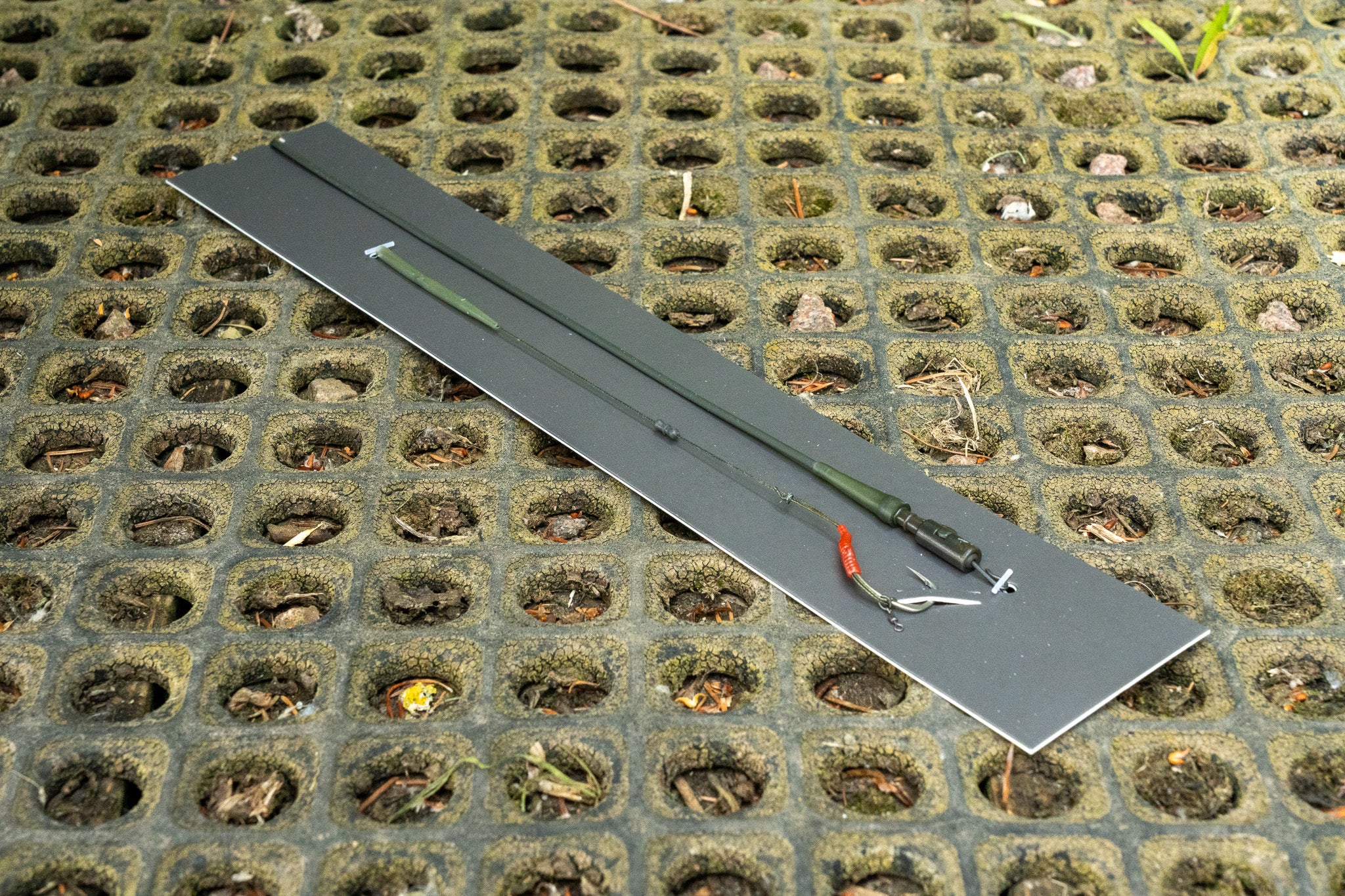 Meta Terminal Tackle All-in-1 AMMO Slip D Lock Hook Lead Clip Tubing Rig