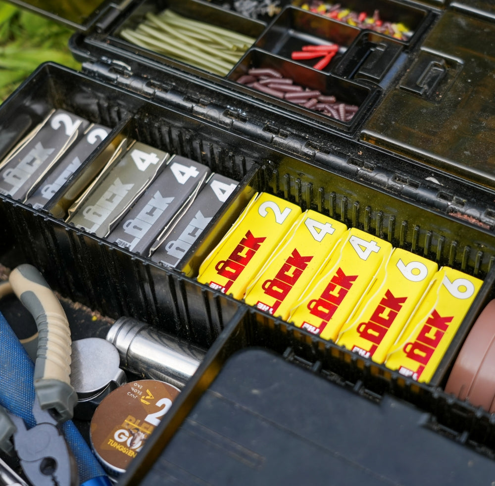IN TOO DEEP Splash Camo Tackle Box