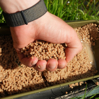 OMC FC Paella 2mm Sticky Pellets