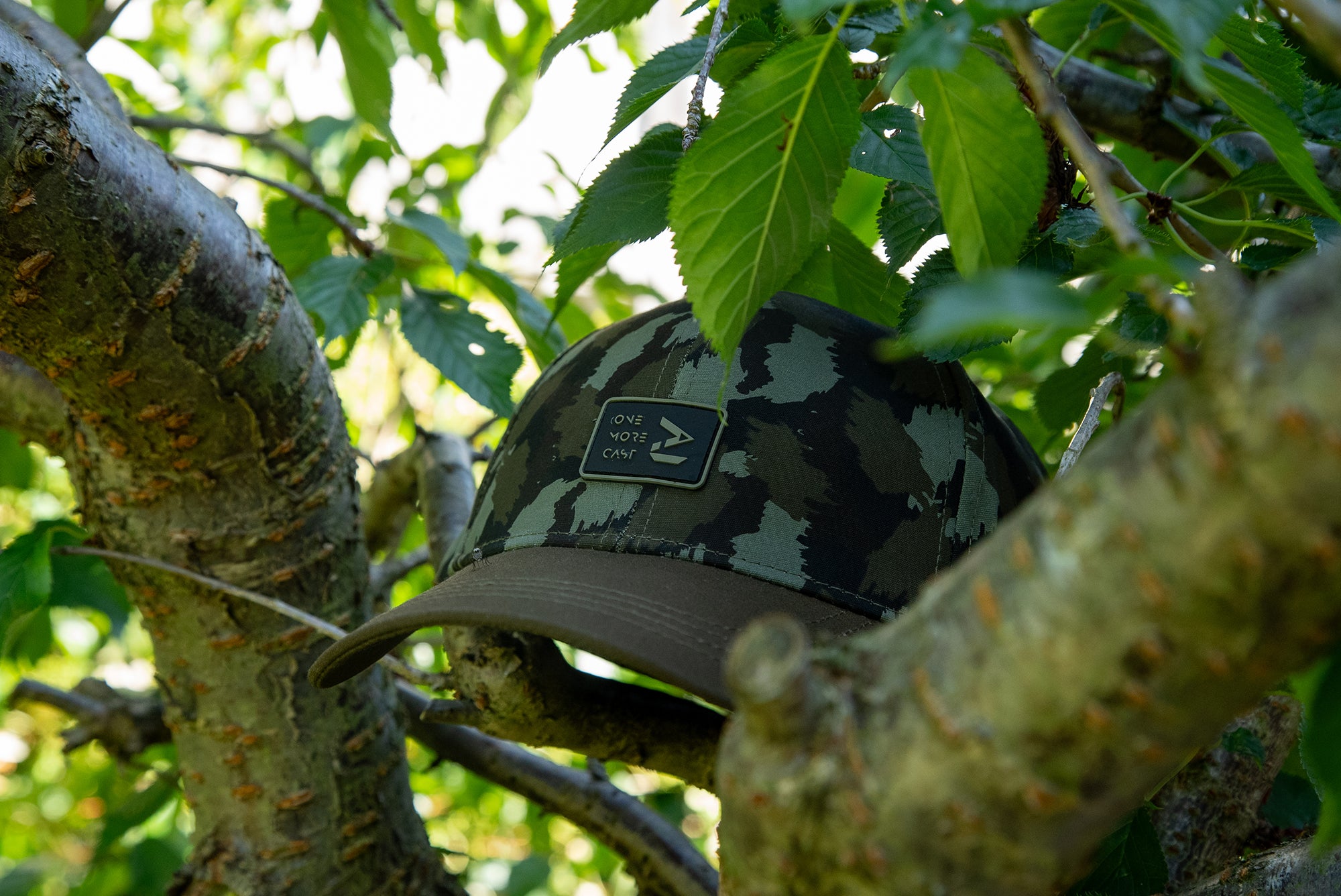 The Splashleaf Camo Cap