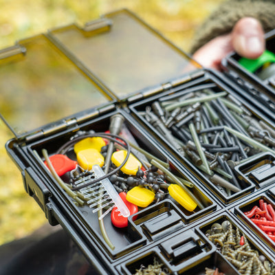 IN TOO DEEP Splash Camo Tackle Box