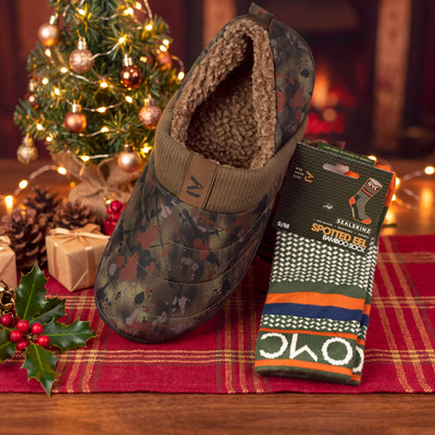Splash Camo Winter Slipper and Sock Gift Bundle
