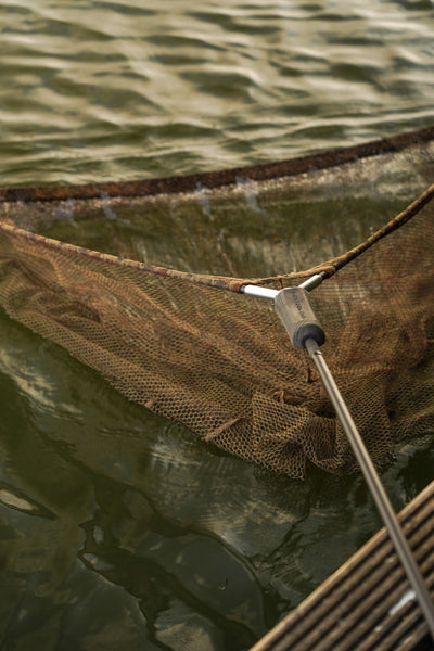 OMC ONE MORE CAST BLACK PEARL LANDING NET 42 CAMO MESH