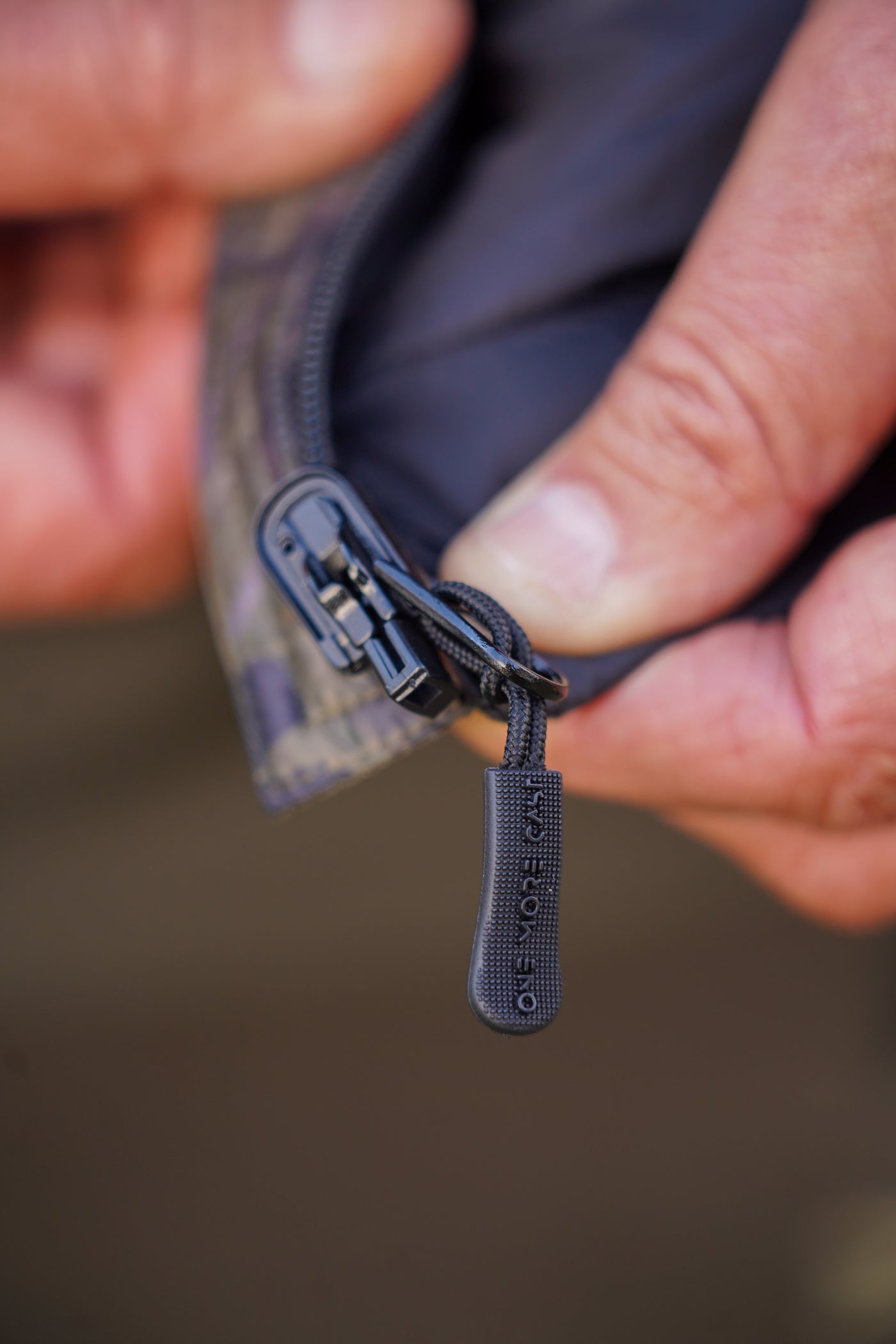 OMC One More Cast Date Knight Splash Camo Gilet