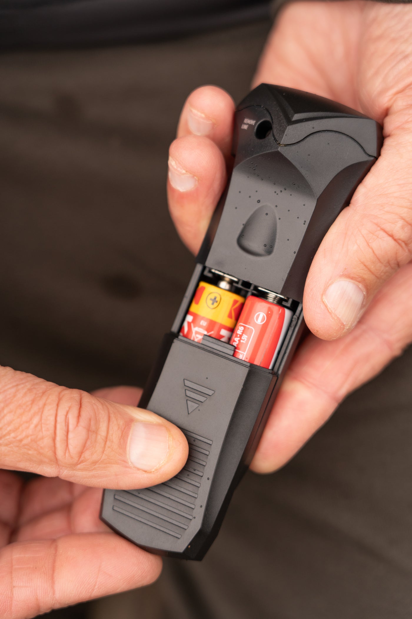 OMC ONE MORE CAST STRIP OFF LINE STRIPPER TOOL ELECTRONIC FAST