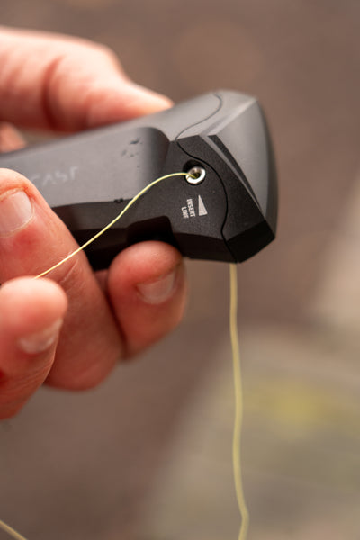 OMC ONE MORE CAST STRIP OFF LINE STRIPPER TOOL ELECTRONIC FAST