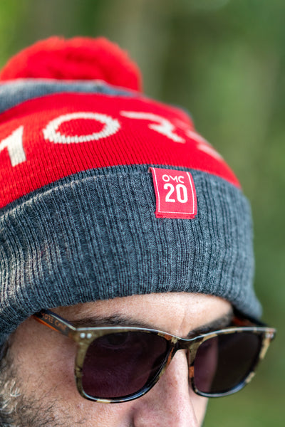 NUMBER 20 OMC ONE MORE CAST BOBBLE HAT WINTER AUTUMN CAMPING OUTDOORS FISHING CARP WARM COSY RED GREY HEADWEAR