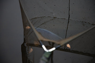 OMC ONE MORE CAST BLACK PEARL LANDING NET 42 CAMO MESH