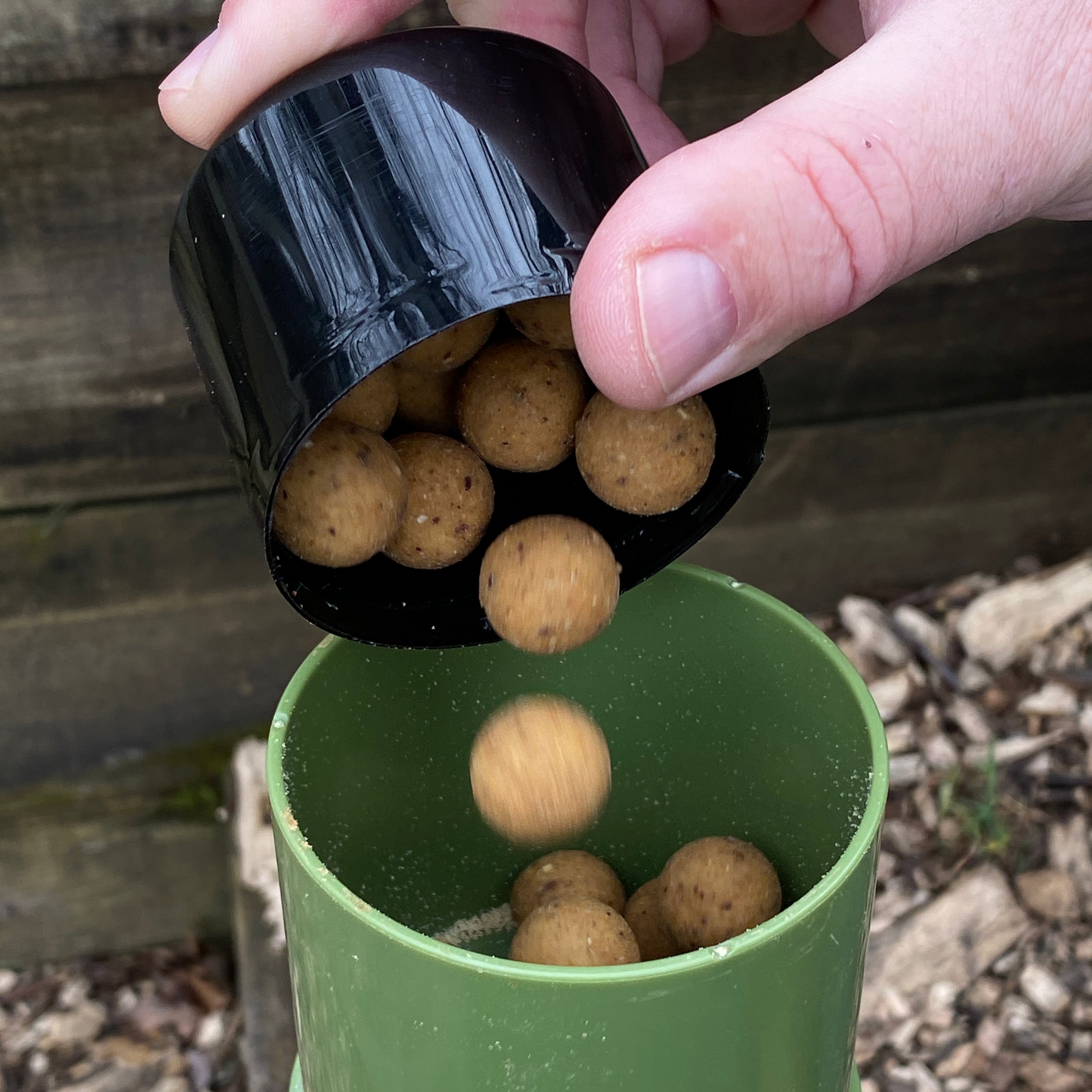 B8M8 Electronic Bait Grinder – ONE MORE CAST