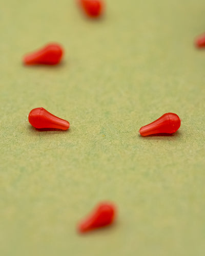 Dazzlers Blood Red Long Distance Hookbead